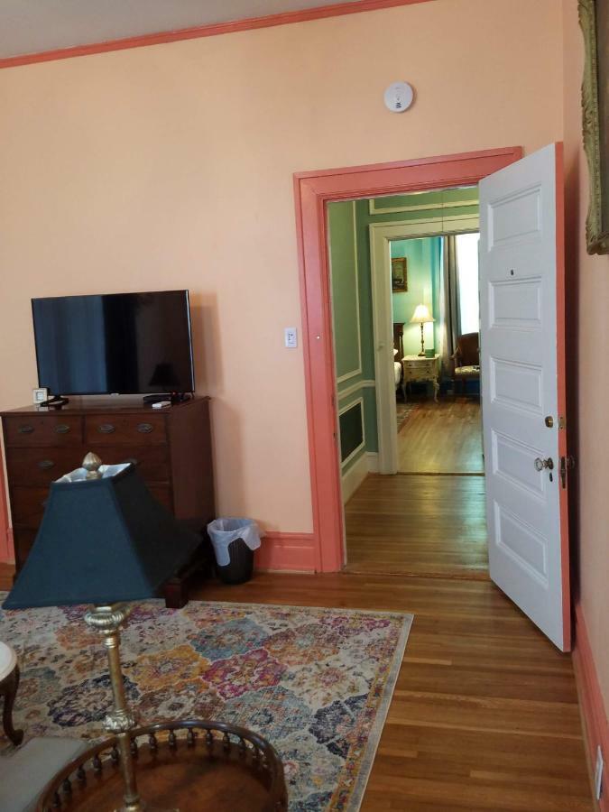 The York Chester Inn Gastonia Bagian luar foto